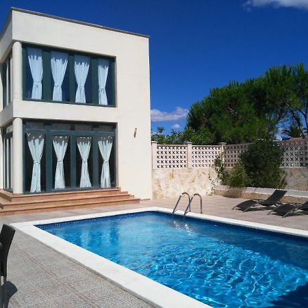 Villa Ca Na Llum Trebeluger ภายนอก รูปภาพ