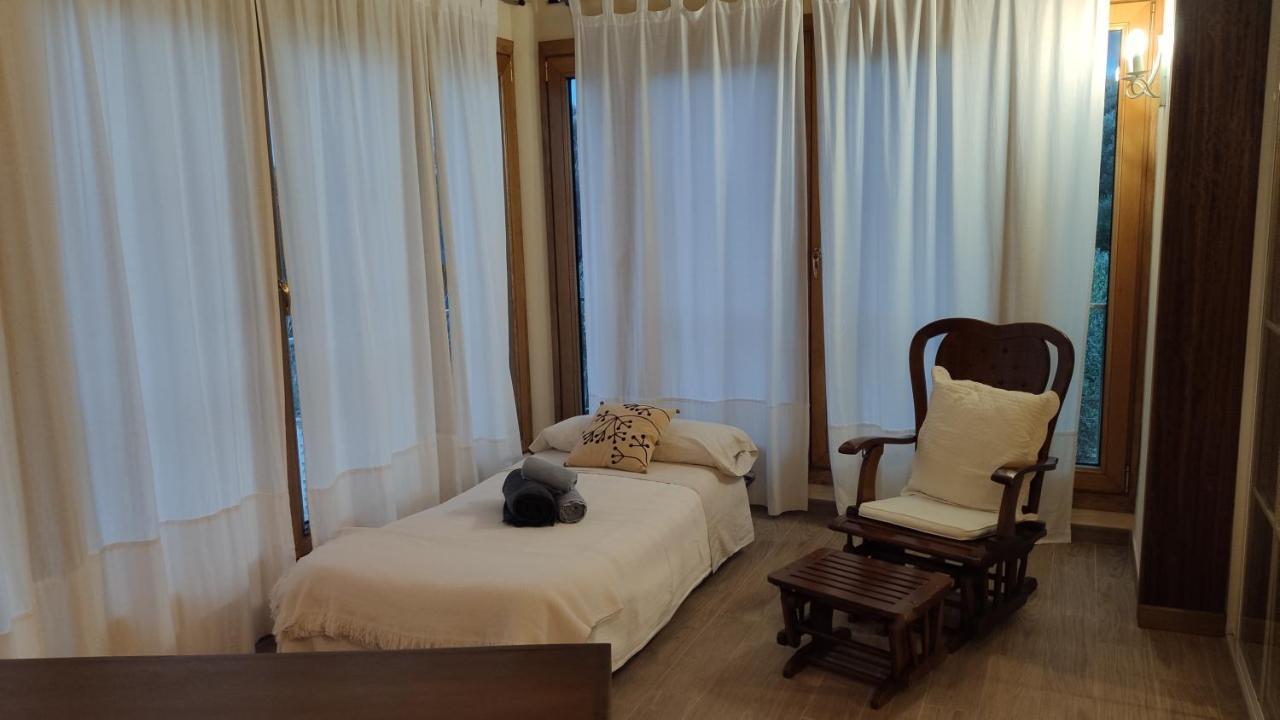Villa Ca Na Llum Trebeluger ภายนอก รูปภาพ